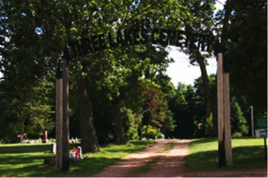 Three Lakes Cemetery
                              Enterance